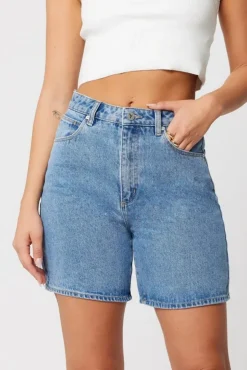 Abrand | Carrie Short