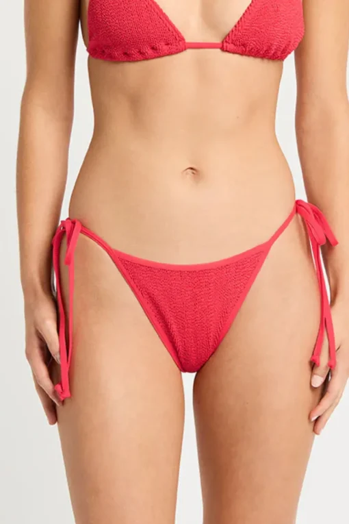 Bond-Eye | Anisha Bottom