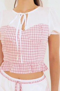 Brit Top