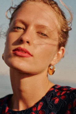 Lara Earrings