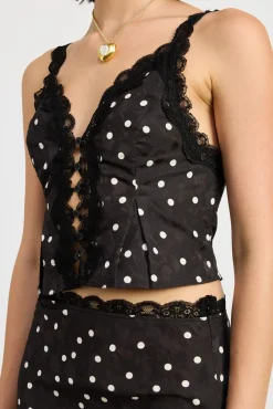 Mary Top