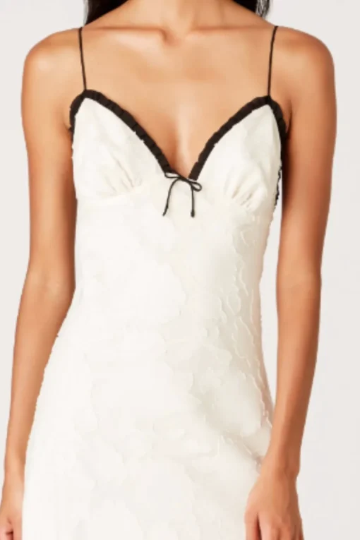 NIA | Camille Dress