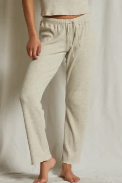 perfectwhitetee | Leann Pant