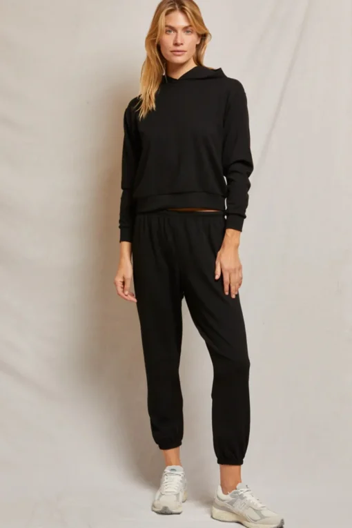perfectwhitetee | Sam Sweatshirt - True Black